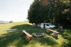 Naturcamping Allgäu: Bergkulisse genießen - herzlich willkommen im grünen Süden